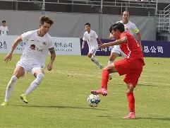 爱游戏电竞-转折点上海海港止住颓势，西甲转会期攻防权衡，引发热议，临场指挥获称赞