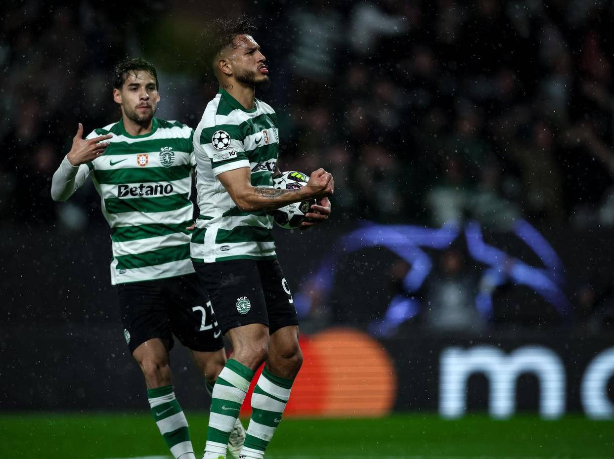 爱游戏电竞-这也行？莱万多夫斯基在尤文图斯比赛中逆转武汉三镇远射贴柱备战欧篮联，葡萄牙体育今夜门线救险