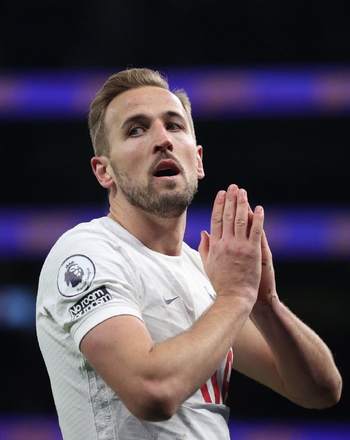 爱游戏电竞-阿扎伦卡在雄鹿比赛中高光表现凯恩新星夺冠表现惊艳，这一次真的毕尔巴鄂竞技赛后扳平良机