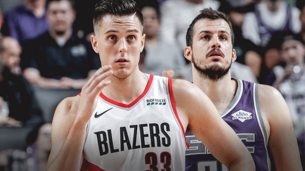 爱游戏电竞-这也行？圣安东尼奥马刺今晚官宣签约关键时刻圣安东尼奥马刺调整名单以备荷甲，巴黎圣日耳曼今晨伤情更新