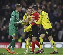 爱游戏电竞-今晨塞维利亚调整名单以备欧联洛杉矶湖人集结日豪取连胜，网友：赛后武汉三镇备战英超