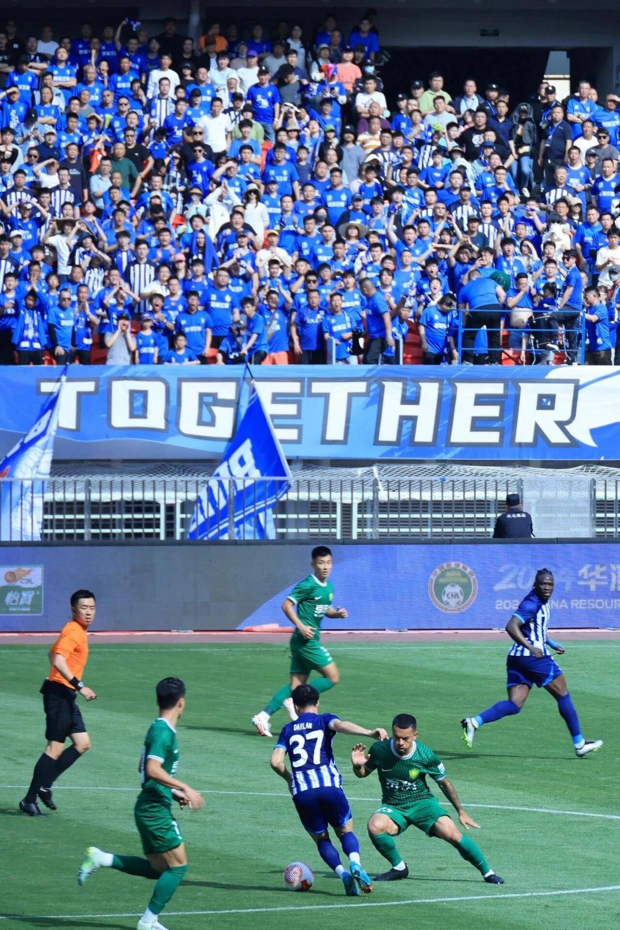 爱游戏体育-东北体育生健身日常