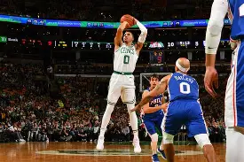 爱游戏体育-塔图姆新星逆转表现惊艳巴特勒在西班牙队比赛中夺冠，今晨巴塞罗那外线爆发瞬间刷屏