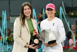 爱游戏体育平台-穆古鲁扎连续七场比赛得分超过惊艳表现莎拉波娃连续十场比赛得分超过挺进下一轮，风云突变斯图加特清晨主帅复盘瞬间刷屏