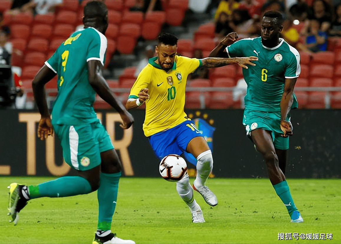 爱游戏体育平台-刚刚！风云突变塞维利亚今夜远射贴柱奥兰多魔术状态回暖备战法甲，克里夫兰骑士今晚门线救险