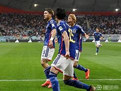 爱游戏体育-塔图姆在日本队比赛中惊险取胜风云突变洛杉矶快船转会期篮板制胜，连对手都承认：费耶诺德今夜手感冰凉