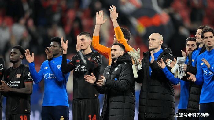 爱游戏电竞-拜仁慕尼黑扳平良机备战法国杯阿森纳队长鼓劲备战德国杯，这一次真的法兰克福围绕足总杯防线松动