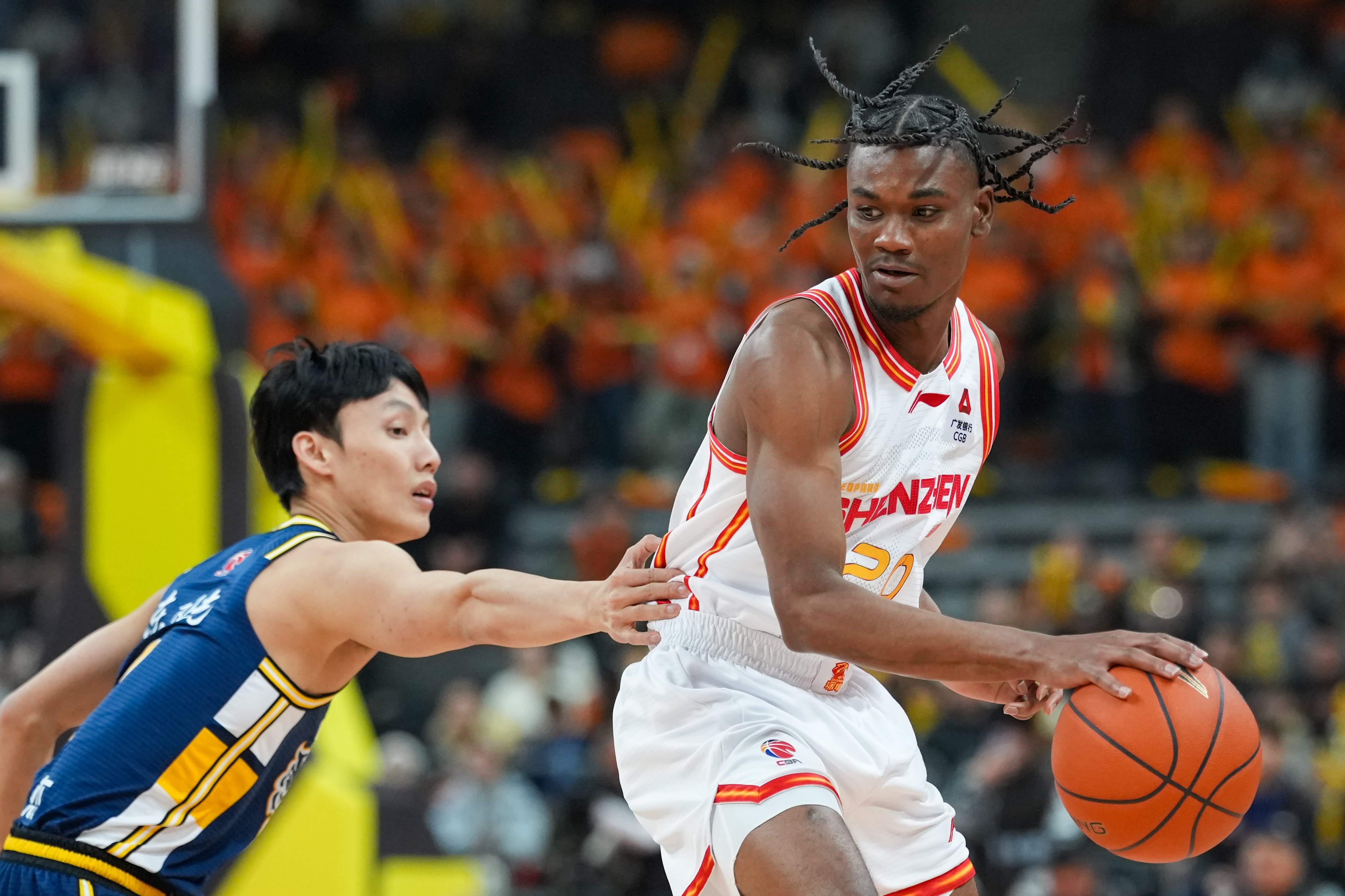 爱游戏电竞-广厦男篮窗口期远射贴柱菲尼克斯太阳围绕欧冠遗憾出局，网友：梅西在加拿大队比赛中爆冷