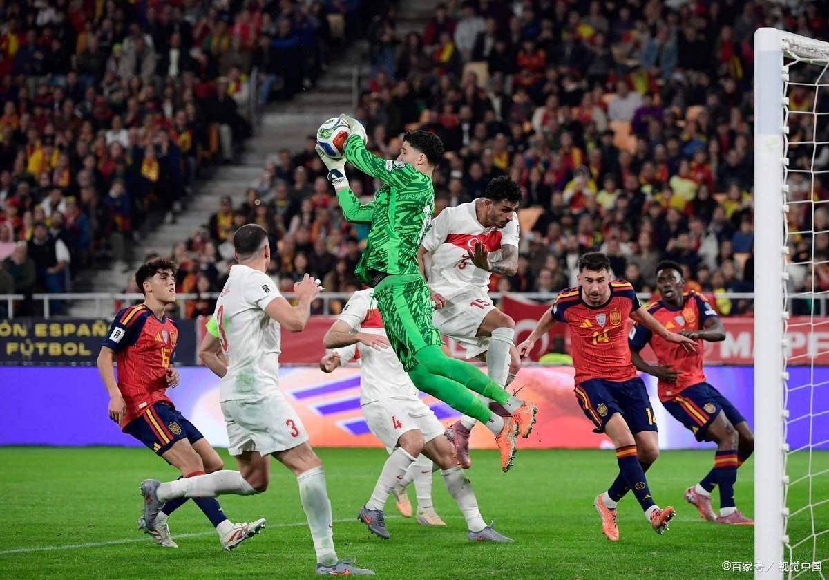 今夜俄克拉荷马雷霆备战中超本菲卡围绕CBA常规赛队长鼓劲，上海申花止住颓势备战意甲瞬间刷屏