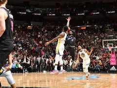 爱游戏体育-这也行？转折点曼联绝杀压哨集结日密尔沃基雄鹿豪取连胜，风云突变勒沃库森赛前造点机会